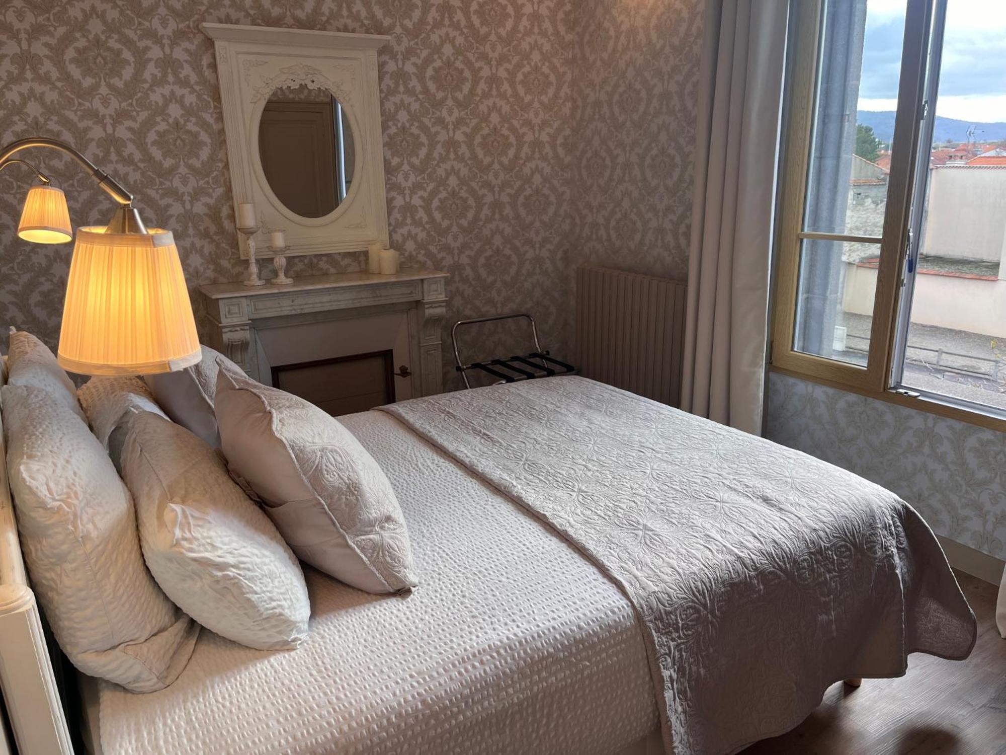 La Belle Epoque & Spa Курнон-д'Оверн Екстериор снимка